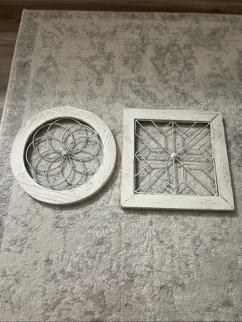 2 Wooden and medal wall decor